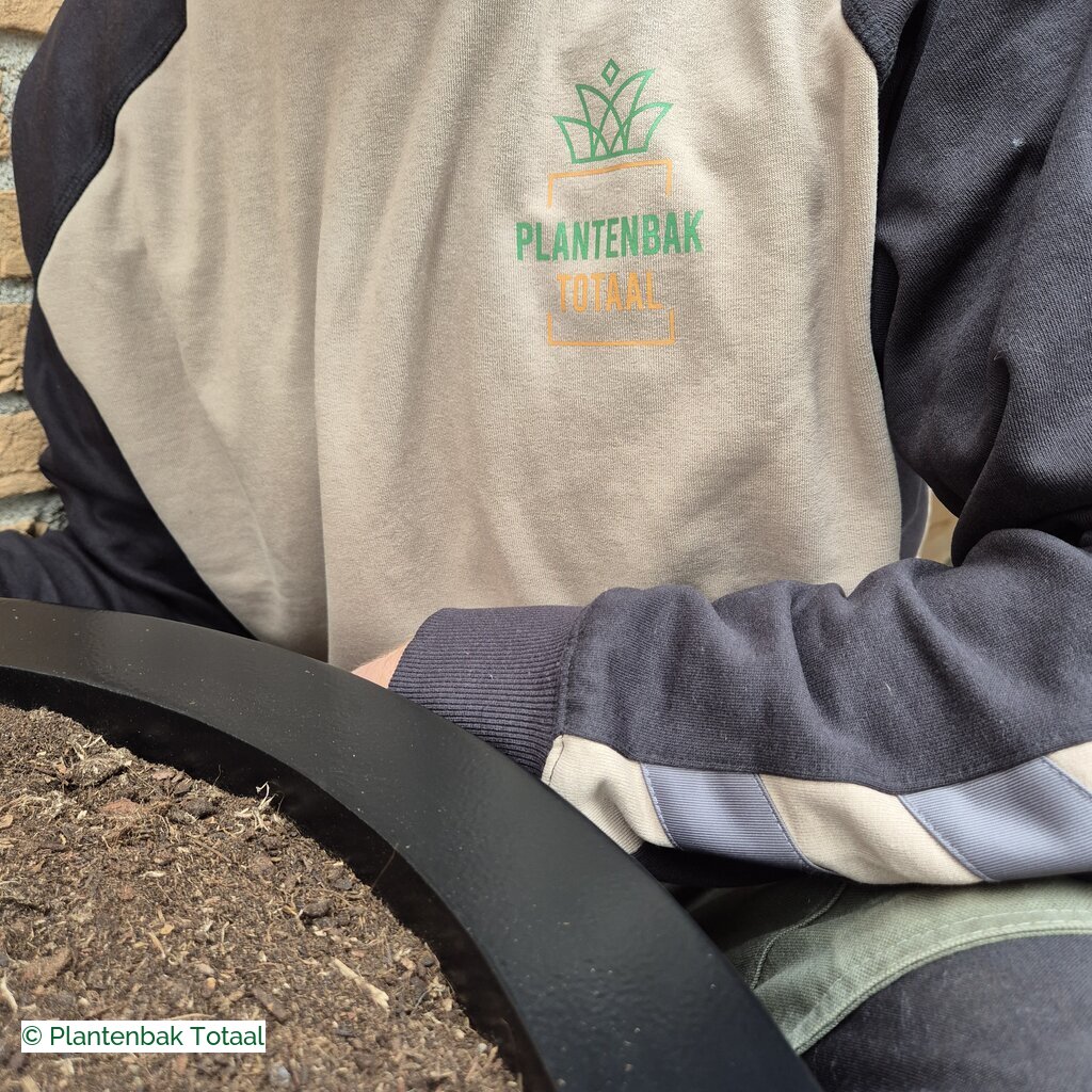 productlijn foto van plantenbak AL Circum rond